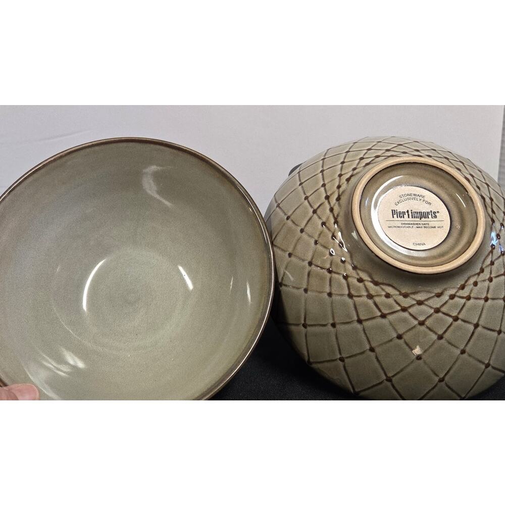Pier 1 Imports Stoneware Bowls 7” Beige Lattice Pattern Rustic Soup Cereal Set 2